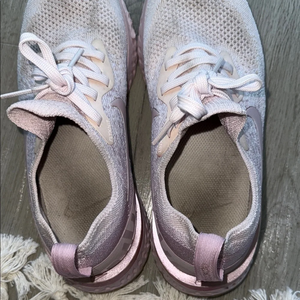 Nike React - Pink Athletic Shoes with Breathable Mesh - women’s size 8 - Picture 6 of 7